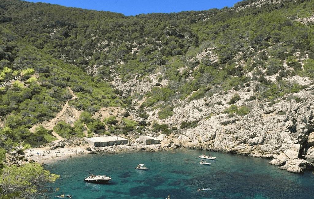 Es Portixol Ibiza boat rental