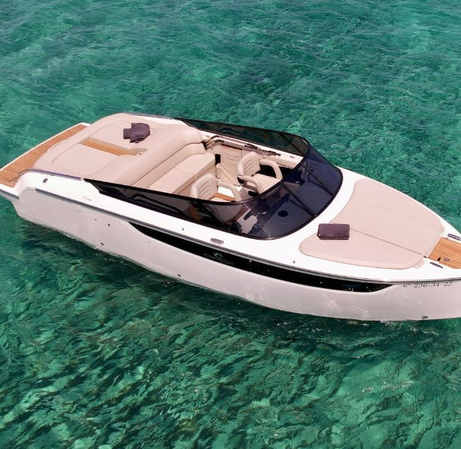 cranchi-e27-fun-boot-huren-ibiza-2