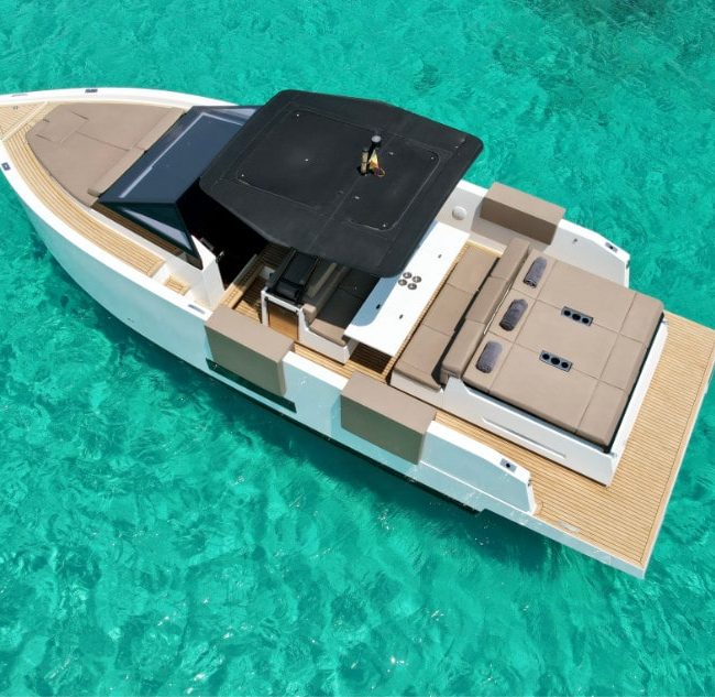 deantonio-d34-delito-boat-rent-ibiza-1
