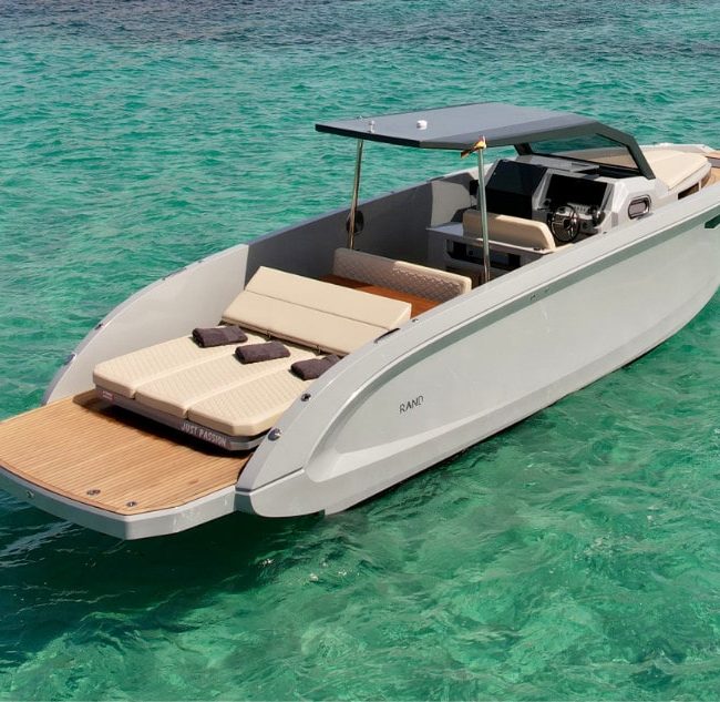 rand-30-escape-charter-ibiza-2